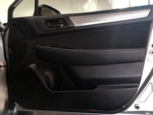 Used 2016 Subaru Legacy 2.5i image 17