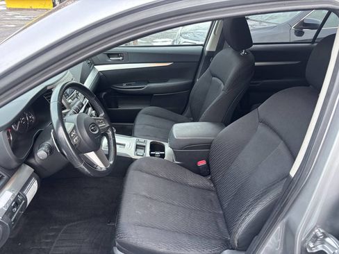 Used 2011 Subaru Outback 2.5i Premium w/ All-Weather Pkg image 8