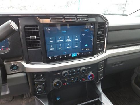 Certified 2024 Ford F250 XLT w/ Black Appearance Package image 10