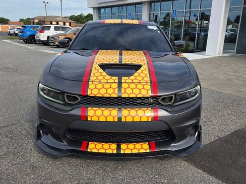 Used 2022 Dodge Charger Scat Pack RWD image 2