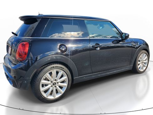 Used 2020 MINI Cooper S image 6
