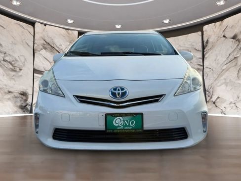 Used 2012 Toyota Prius V Three FWD image 2