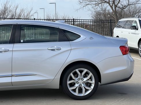 Used 2016 Chevrolet Impala LTZ image 6