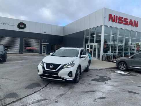 Used 2020 Nissan Murano SL w/ Moonroof Package image 3
