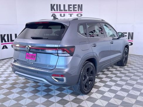 Used 2025 Volkswagen Taos SEL image 7