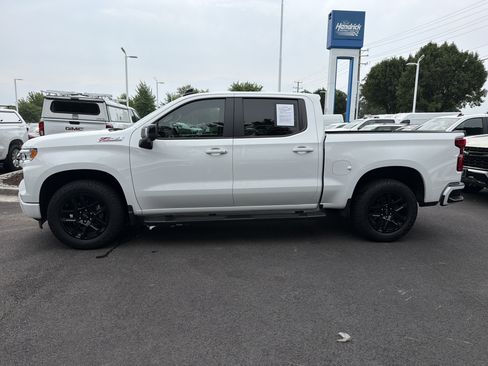 Used 2025 Chevrolet Silverado 1500 RST AWD/4WD image 6