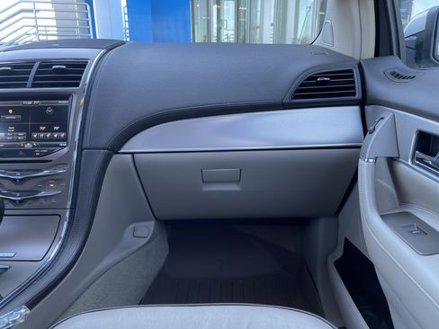 Used 2015 Lincoln MKX AWD w/ Equipment Group 102A image 34