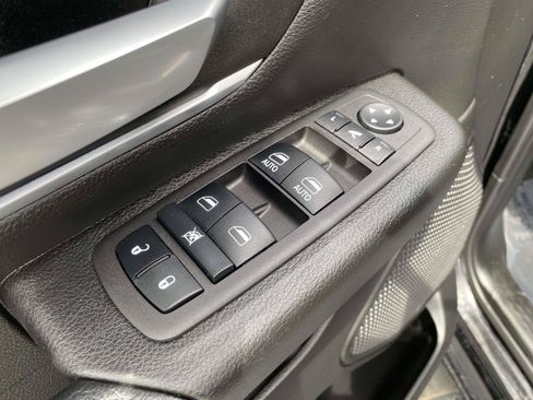Used 2023 RAM 1500 Big Horn AWD/4WD image 17