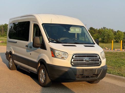 Used 2017 Ford Transit 350 XLT RWD image 1