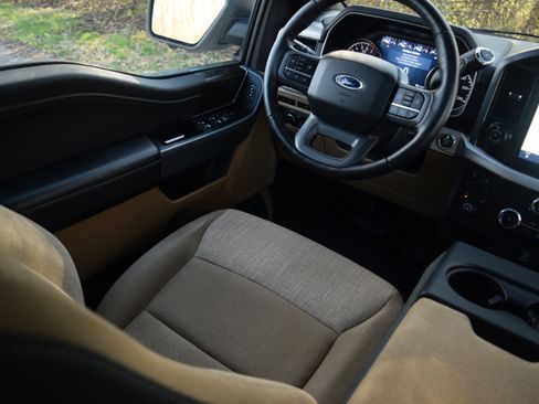 Used 2022 Ford F150 XLT w/ Equipment Group 302A High image 2