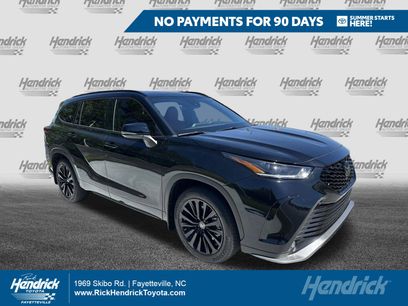 Used 2023 Toyota Highlander XSE