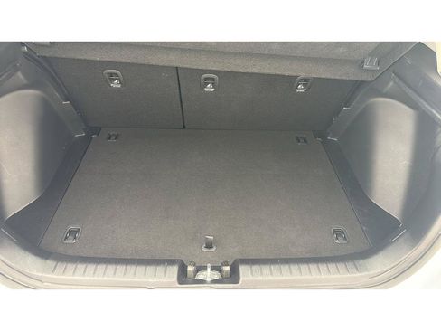 Used 2025 Hyundai Venue SEL FWD image 27