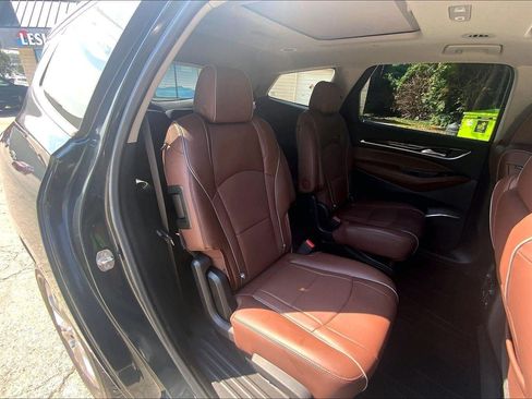 Used 2020 Buick Enclave Avenir w/ Avenir Technology Package FWD image 24