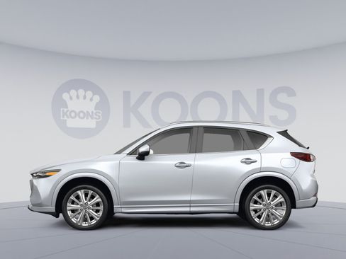 Used 2023 MAZDA CX-5 AWD 2.5 S image 2