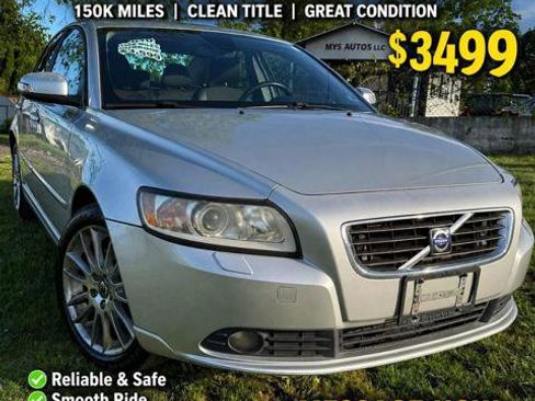 Used 2010 Volvo S40 2.4i FWD image 1