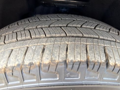 Used 2026 Ford Explorer Active w/ Active Comfort Package AWD/4WD image 28
