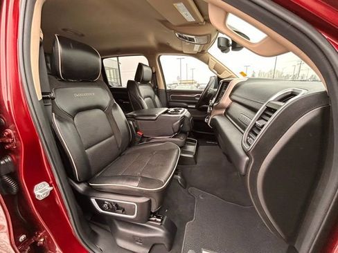 Used 2019 RAM 1500 Laramie image 41