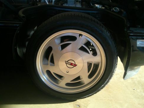 Used 1989 Chevrolet Corvette Convertible image 37