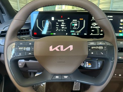New 2026 Kia EV9 GT-Line AWD/4WD image 23