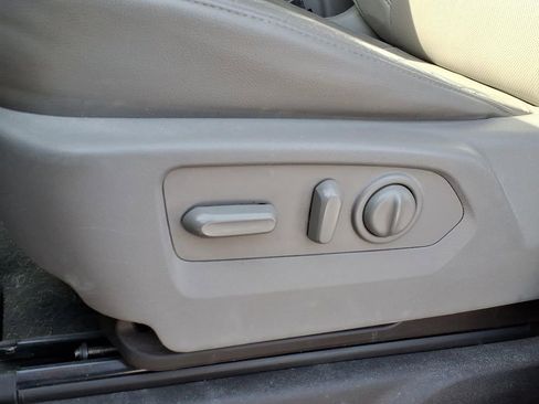 Used 2020 Chevrolet Silverado 3500 LTZ image 12