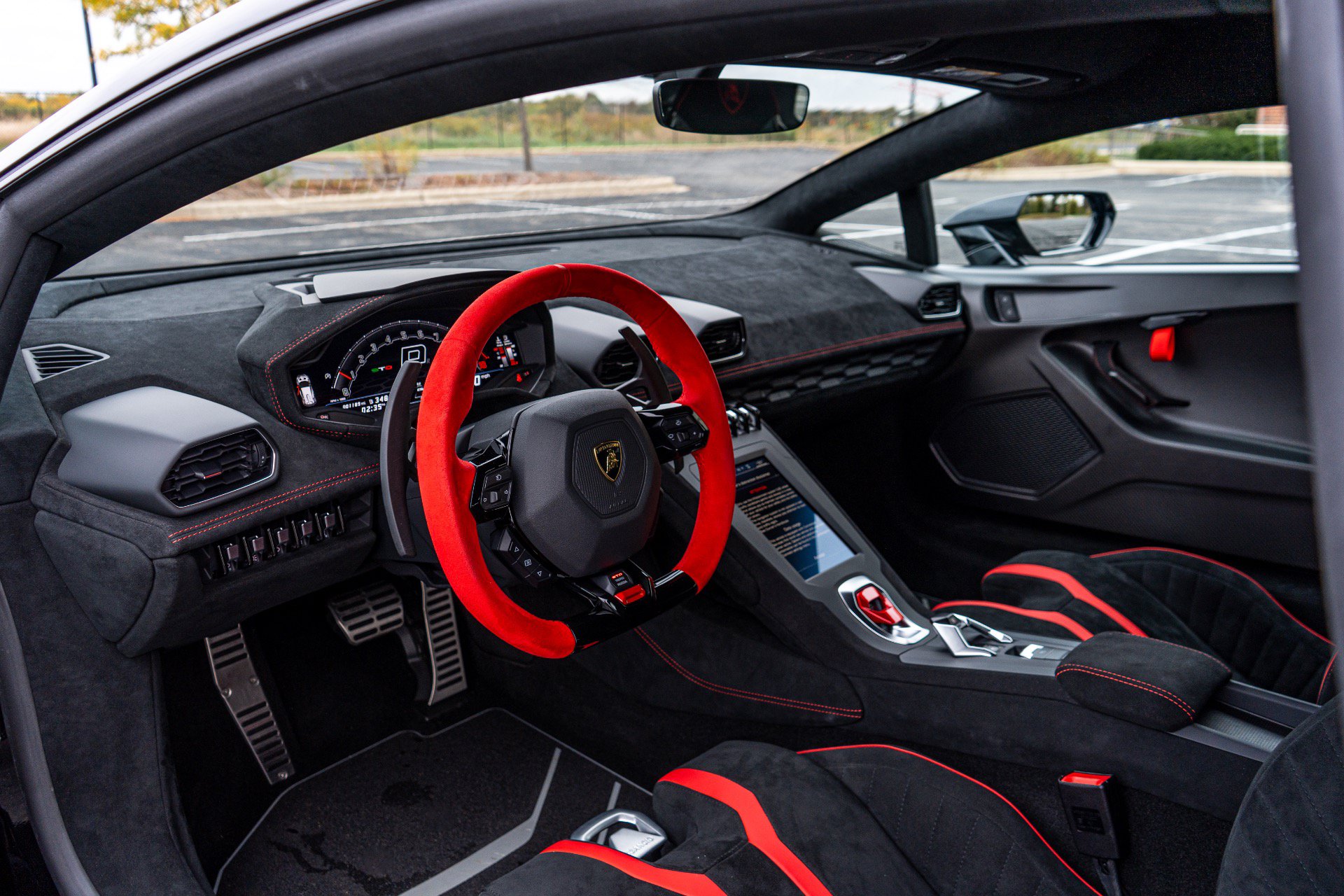 Used 2023 Lamborghini Huracan STO RWD image 19