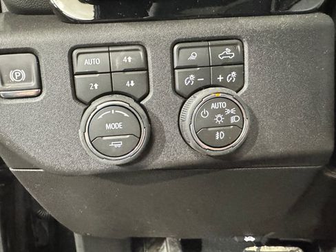 New 2026 Chevrolet Silverado 3500 High Country w/ High Country Premium Package image 22