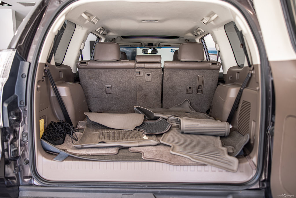 Used 2018 Lexus GX 460 Premium w/ Premium Package AWD/4WD image 16