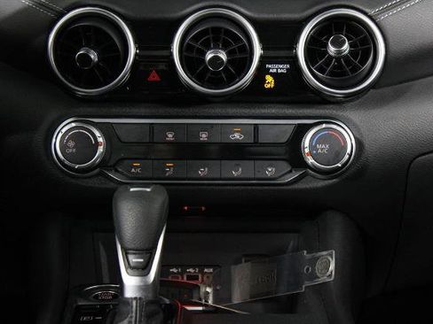 Certified 2024 Nissan Sentra SV image 22