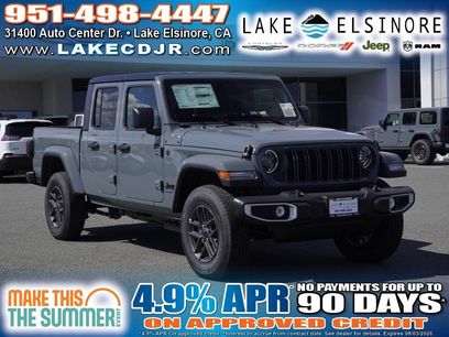 New 2026 Jeep Gladiator Sport