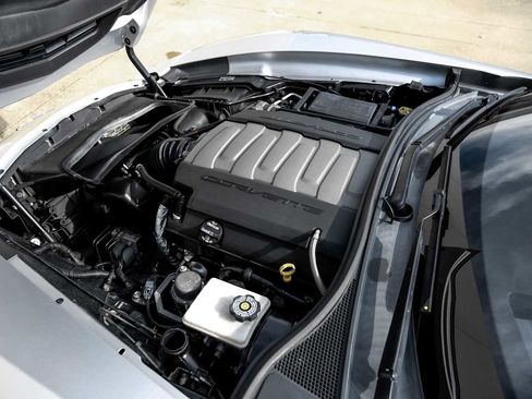 Used 2018 Chevrolet Corvette Stingray Coupe w/ 3LT Preferred Equipment Group image 47