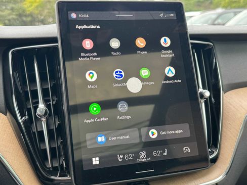 New 2026 Volvo XC60 B5 Plus w/ Protection Package Premier image 28