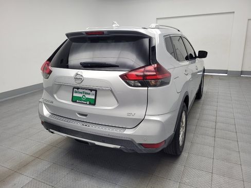 Used 2019 Nissan Rogue SV FWD image 7