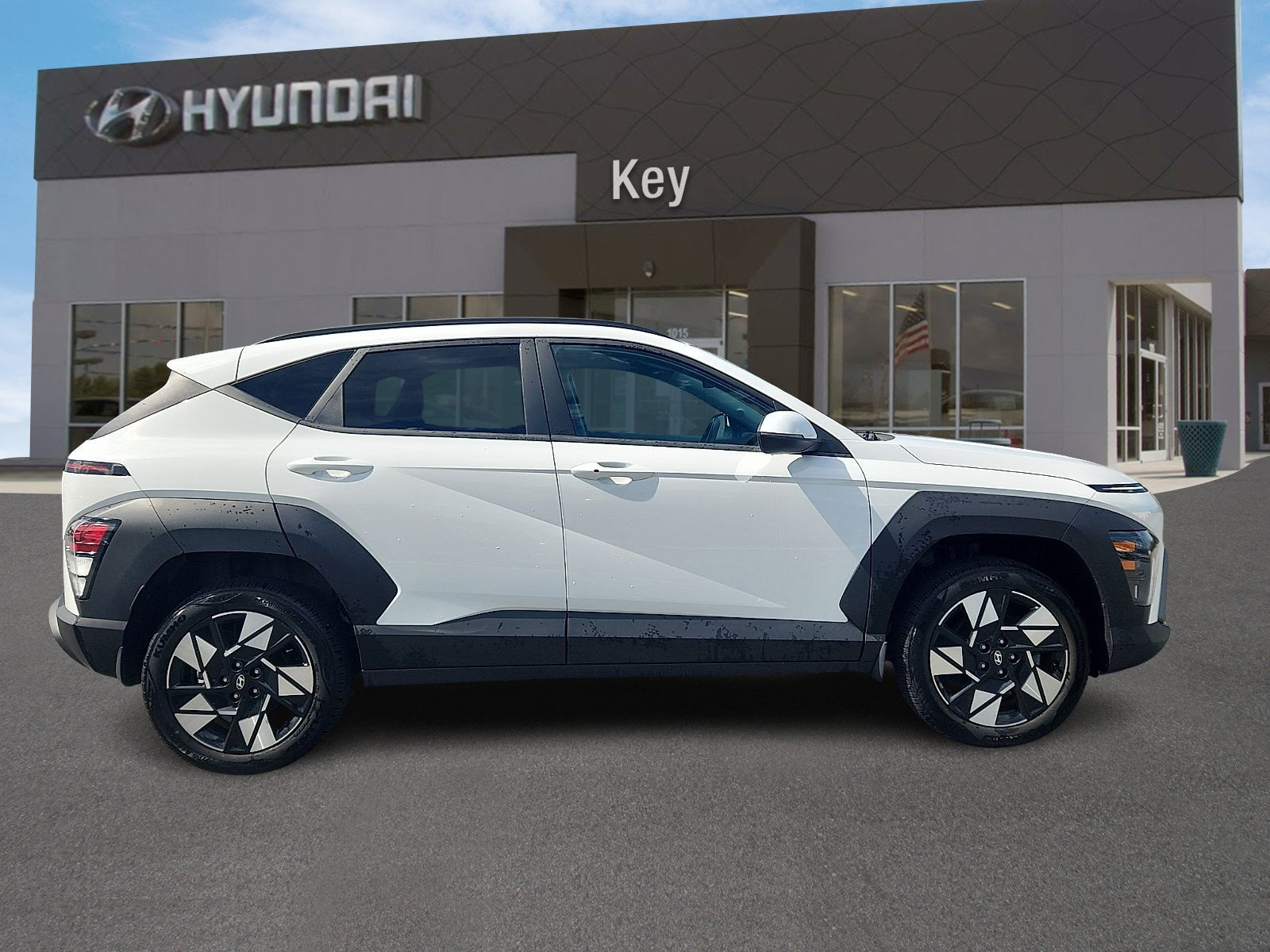 Certified 2024 Hyundai Kona SEL AWD/4WD image 2