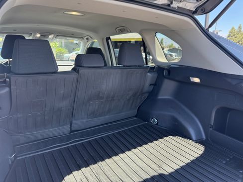 Used 2023 Toyota RAV4 LE FWD image 17