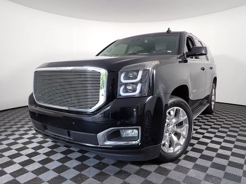 Used 2015 GMC Yukon SLT w/ Open Road Package AWD/4WD image 2