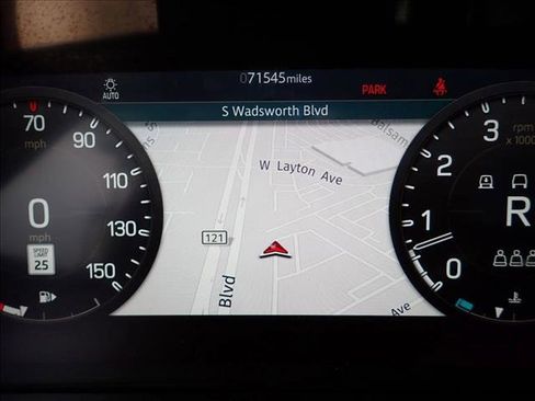 Used 2021 Land Rover Defender 110 SE AWD/4WD image 23