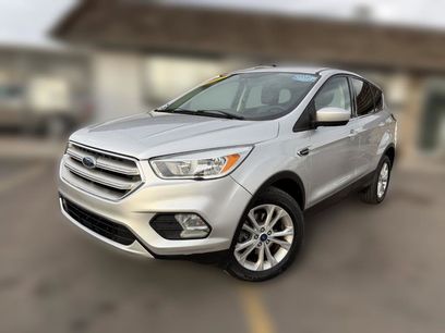 Used 2017 Ford Escape SE w/ SE Cold Weather Package