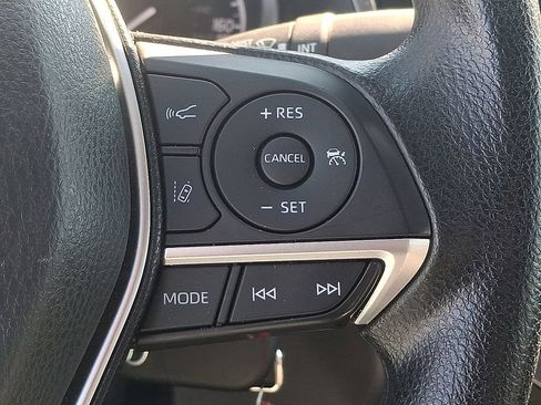 Used 2024 Toyota Camry LE FWD image 17