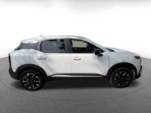 Used 2026 Nissan Kicks SV w/ Cold Weather Package AWD/4WD image 16