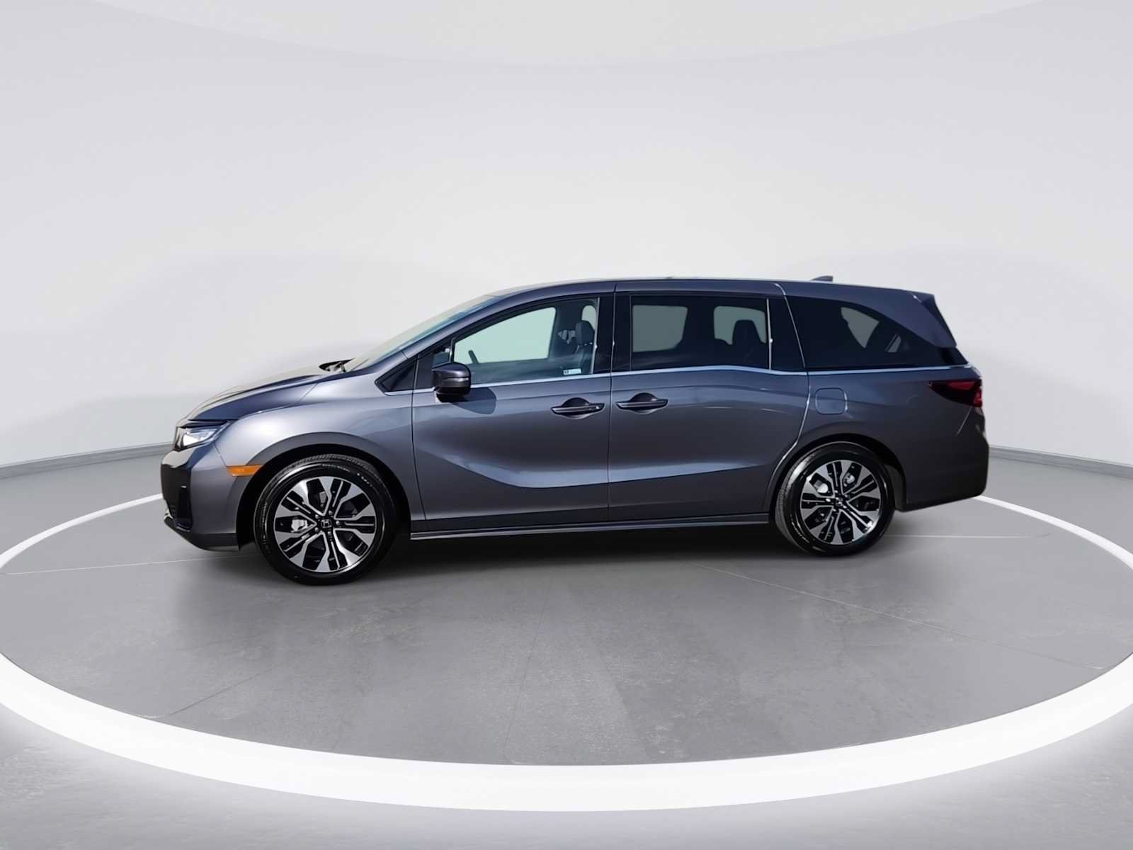 Used 2026 Honda Odyssey Elite image 5