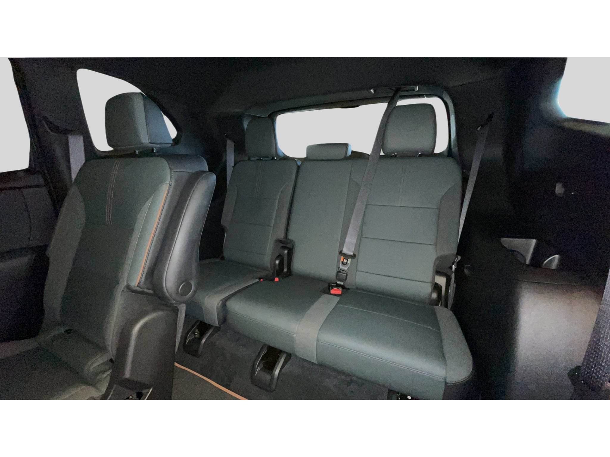 Used 2024 GMC Acadia AT4 w/ Super Cruise Package AWD/4WD image 16