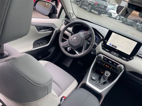 New 2025 Toyota RAV4 Limited image 22