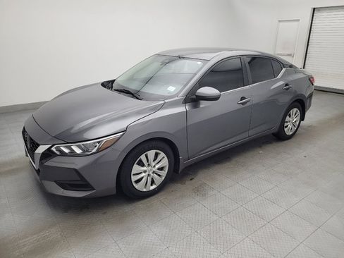 Used 2022 Nissan Sentra S w/ Trunk Package image 2