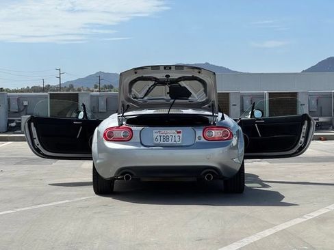 Used 2011 MAZDA MX-5 Miata Grand Touring w/ Premium Pkg RWD image 26