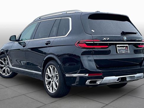 Used 2023 BMW X7 xDrive40i w/ Premium Package AWD/4WD image 12