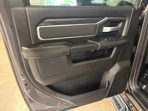 Used 2025 RAM 2500 Big Horn AWD/4WD image 37