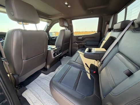 Used 2020 GMC Sierra 1500 Denali w/ Denali Ultimate Package AWD/4WD image 25