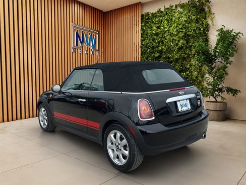 Used 2010 MINI Cooper Convertible FWD image 21