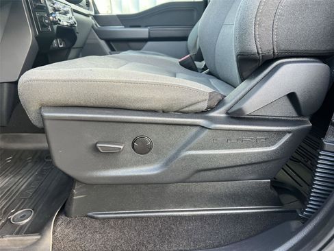 Used 2024 Ford F150 XLT image 12