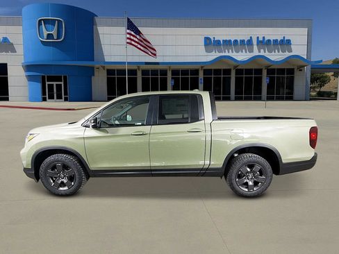 New 2026 Honda Ridgeline TrailSport image 2